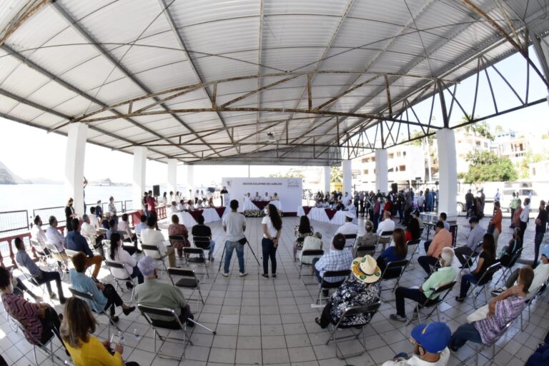 Autoridades conmemoran el 135 Aniversario de la Fundación del Puerto de Topolobampo