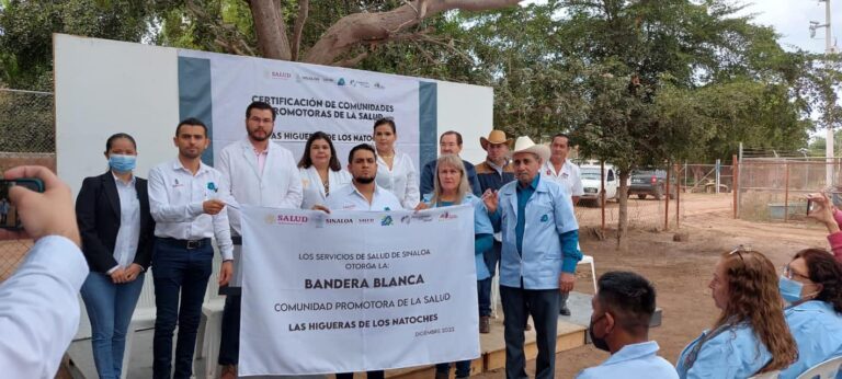 H. AYUNTAMIENTO DEL FUERTE |El equipo de Salud Municipal organizó una Feria de la Salud en la localidad, para premiar el esfuerzo de haber logrado dicho reconocimiento.-