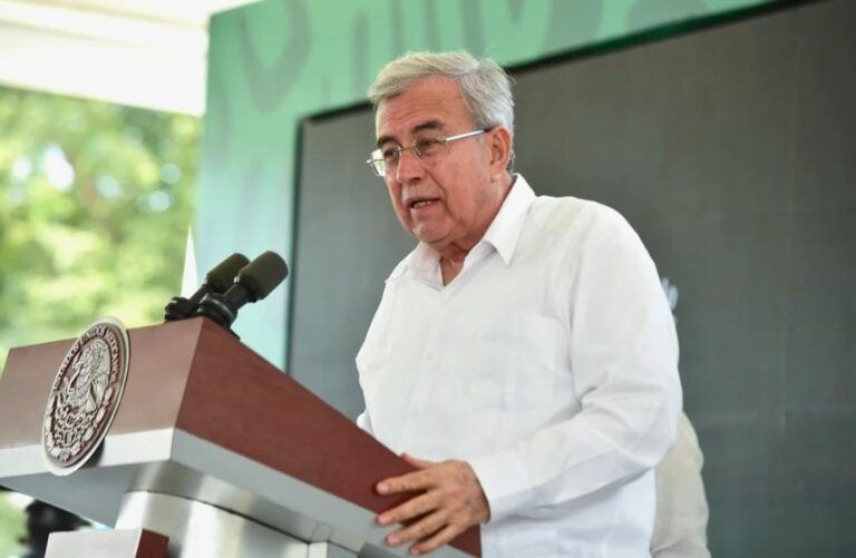 Gobernador Rocha Moya hace un llamado a los industriales de harina a que mejoren razonablemente el precio del maíz que compran.