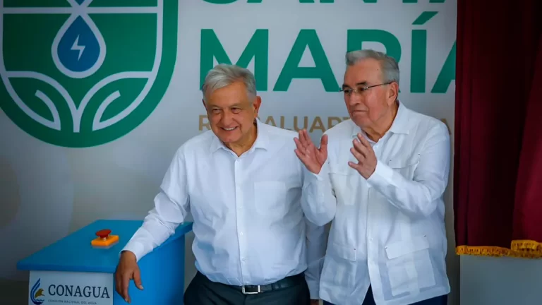 Inauguran López Obrador y el gobernador Rocha la presa Santa María, en Rosario