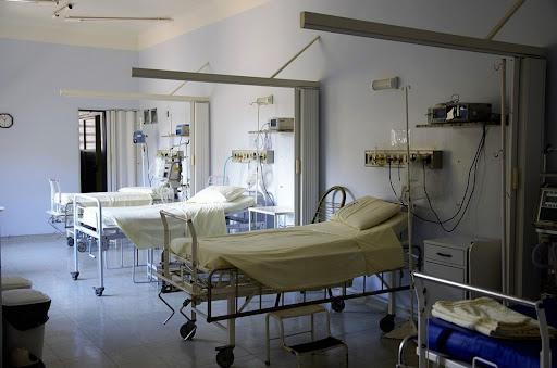 Hospitales tienen gran capacidad para atender; sólo hay ocupación de 6% en camas generales: Ssa